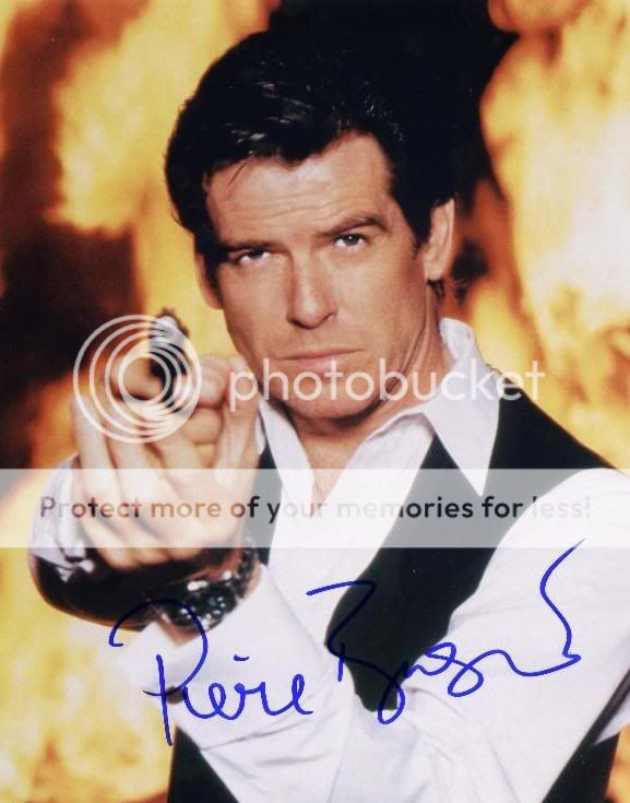 PierceBrosnanAutograph.jpg