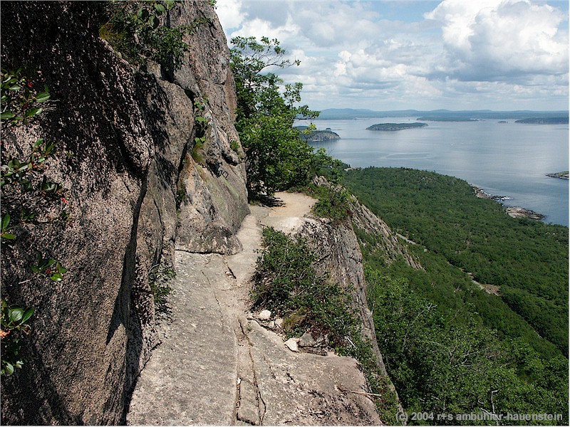 champlain-mountain-trail_05_big.jpg