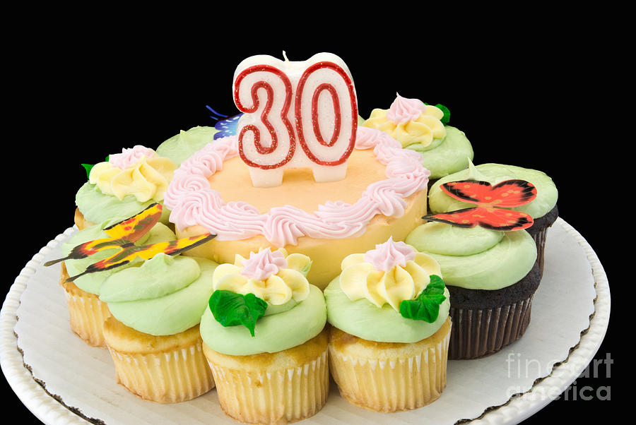 birthday-cake-with-number-30-candle-vizual-studio-.jpg
