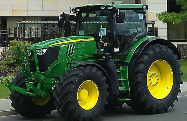 John%20Deere%206210R%5B1%5D.jpg