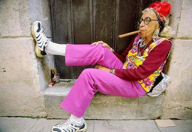 old%20lady%20smoking%20cigar%20crazy%20outfit.2.jpg