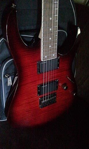 Ibanez%203_zpseb0b7a8f.jpg