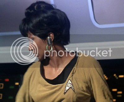 P88_8_uhura_zps06f6b55f.jpg