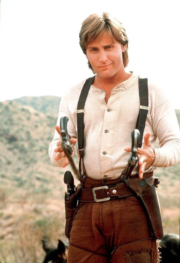 emilio-estevez-young-guns-billy-the-kid-young-guns-dba117f087a03ec3bb14f2c3ee29a60a-large-771945_zpskexeb7pb.jpg