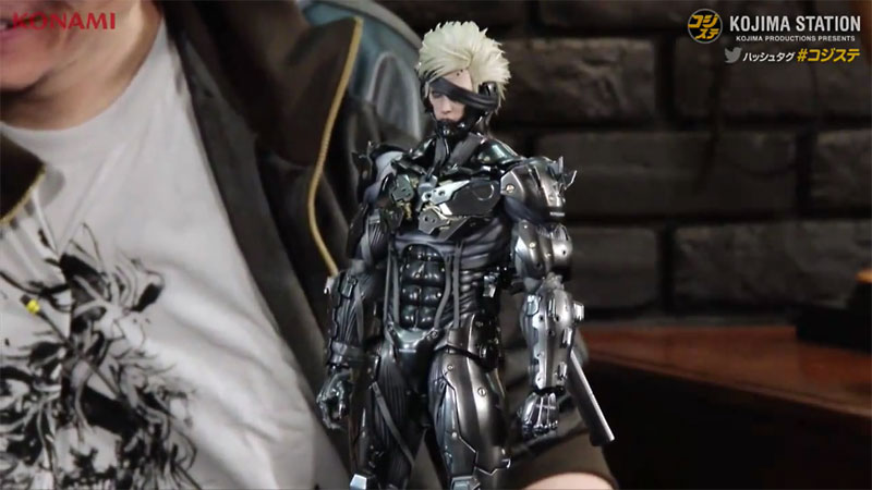 Kojima-Station-7-JP-Black-Raiden-Hot-Toys.jpg