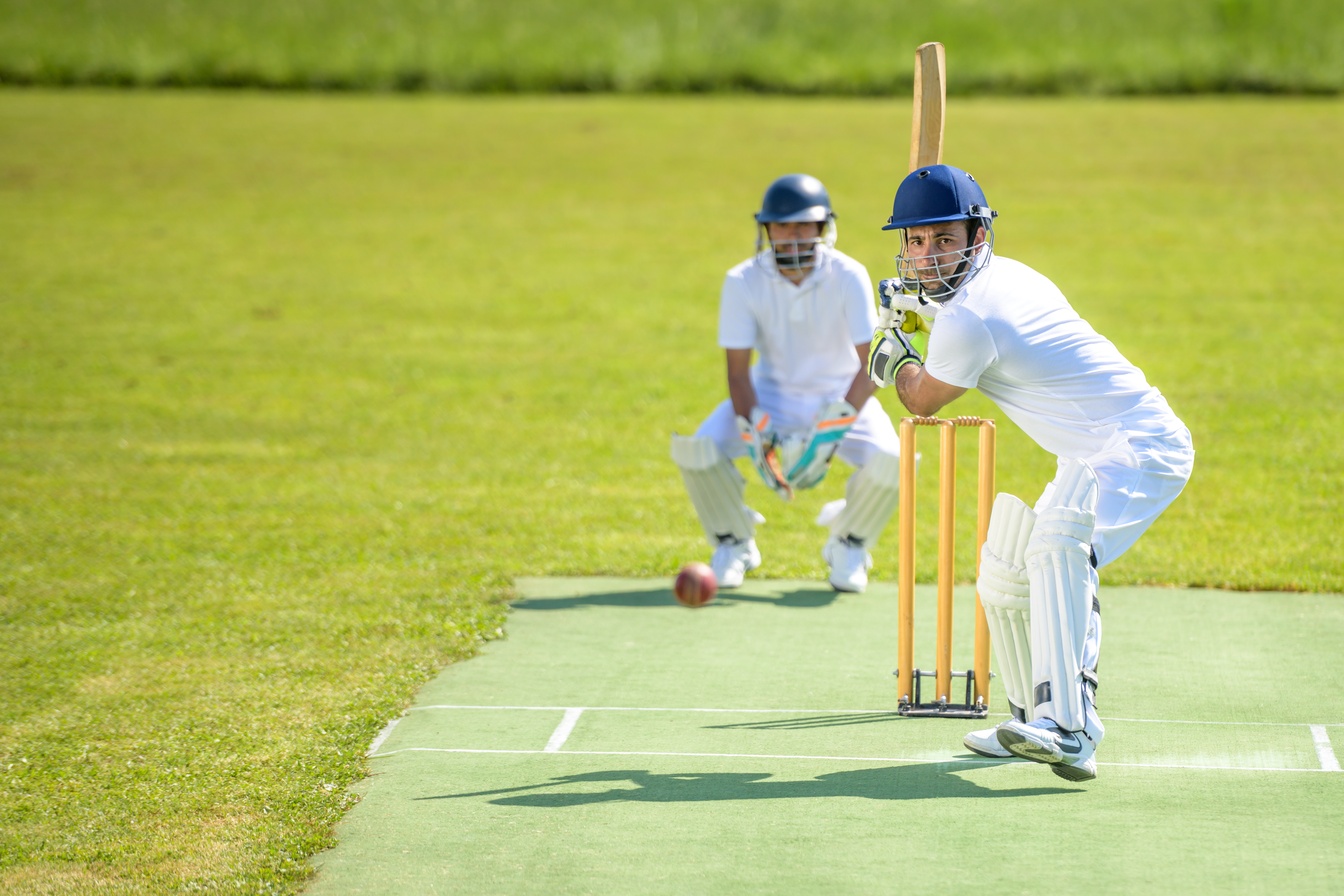 male-batsman-stance-standing-front-758318759.jpg