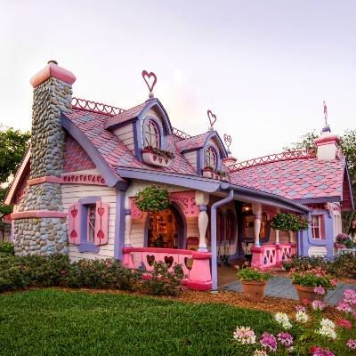 pinkhouse-400x400.jpg