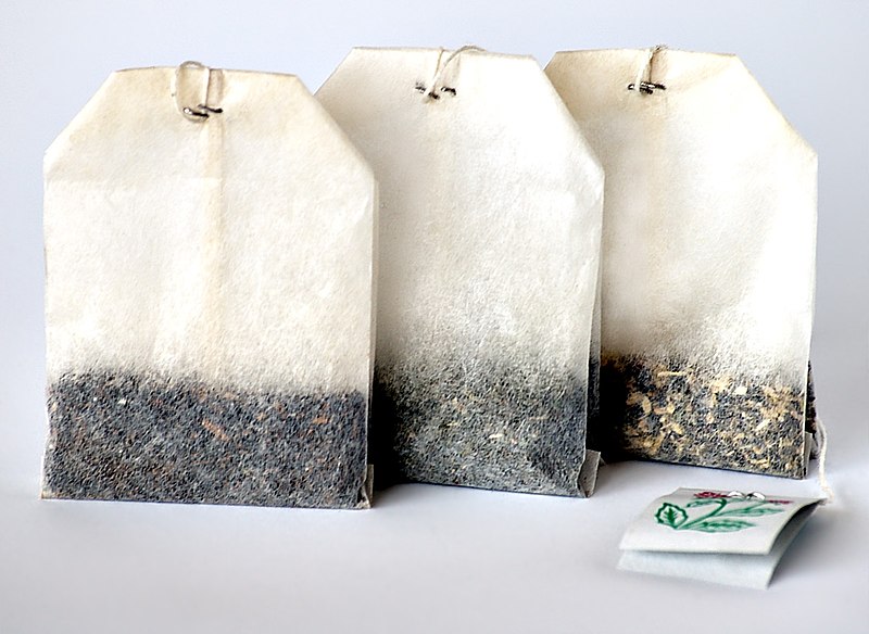 800px-Tea_bags.jpg