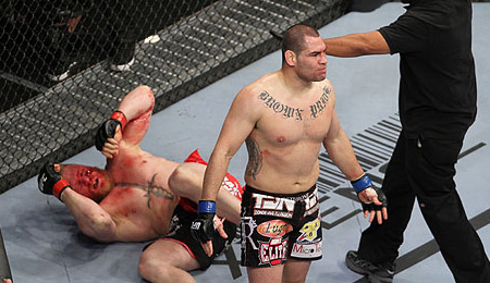 VelasquezLesnar167UFC121_450x260.jpg