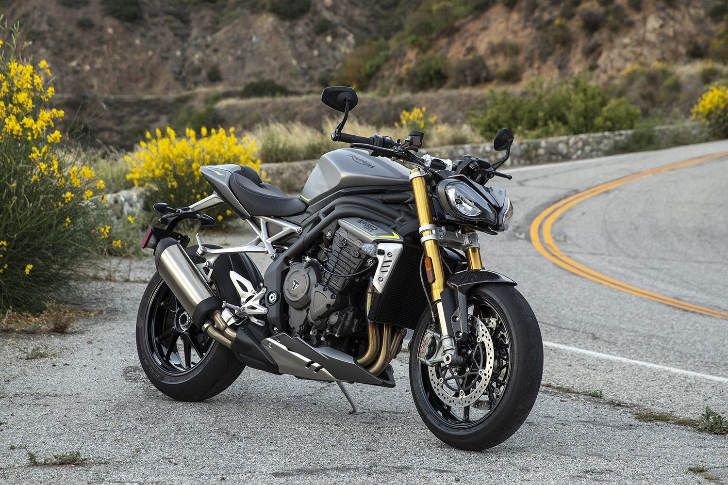 2021 Triumph Speed Triple 1200 RS review