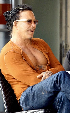 293full-mickey-rourke.jpg