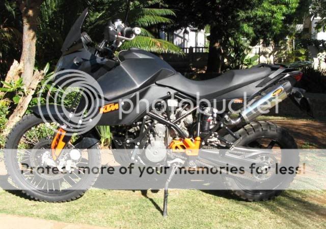 KTM990B.jpg