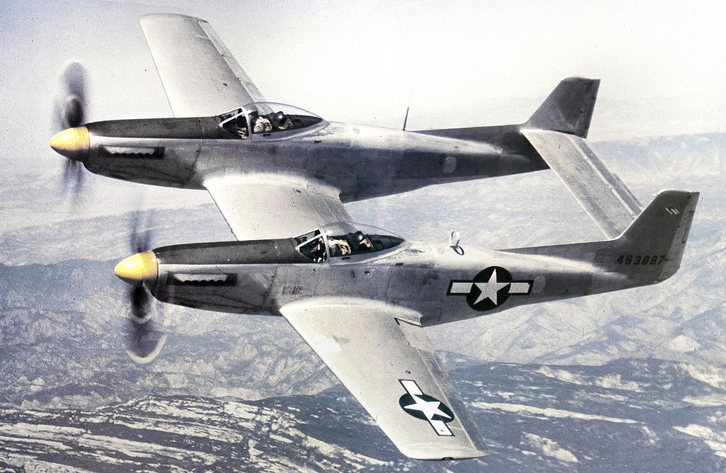 1024px-North_American_XP-82_Twin_Mustang_44-83887.Color.jpg