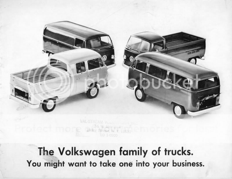 VW_Double_Cab_Bay_Window_Family.jpg