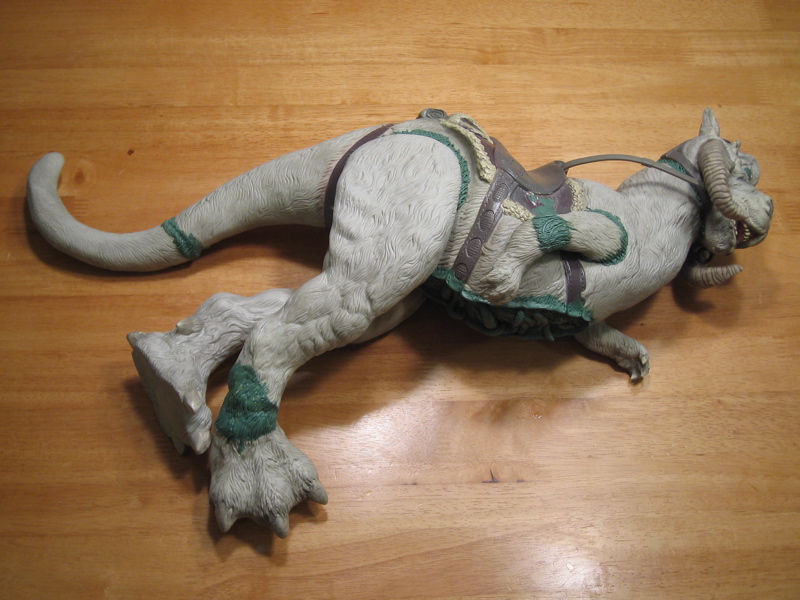 dead_tauntaun8.jpg