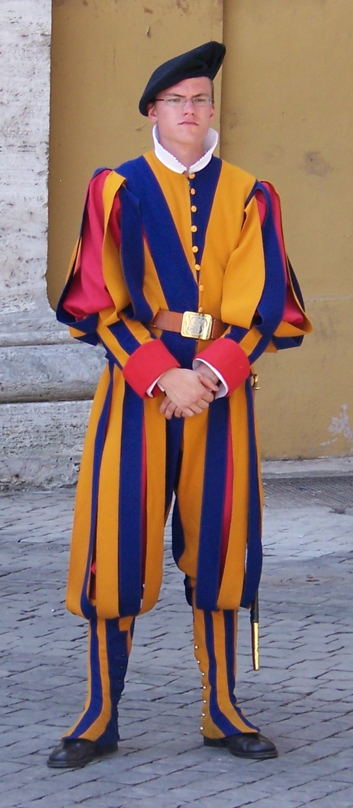 Swiss_Guard_2.JPG