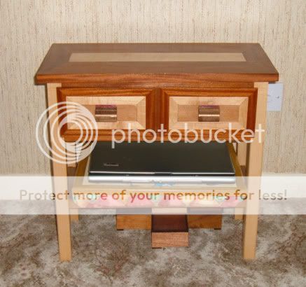 sidetable2w.jpg