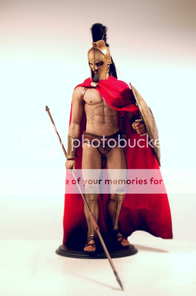 LEONIDAS300.jpg