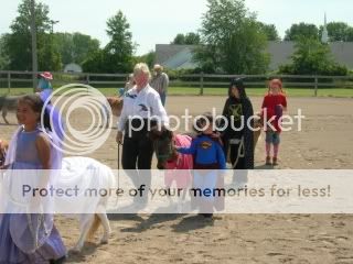 2007-06-30Horseshowlastdayofschool033.jpg