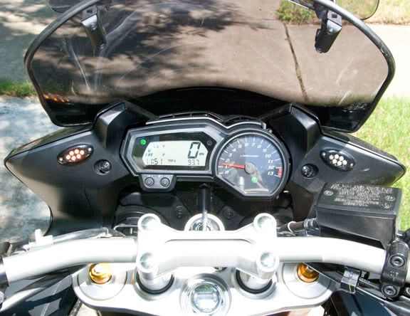 FZ1sigindicators_lr_52.jpg