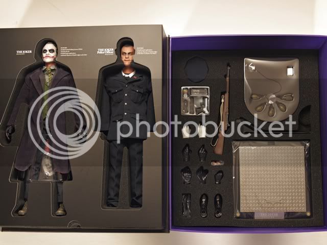 Hot-Toys-The-Joker-DX-01_10.jpg