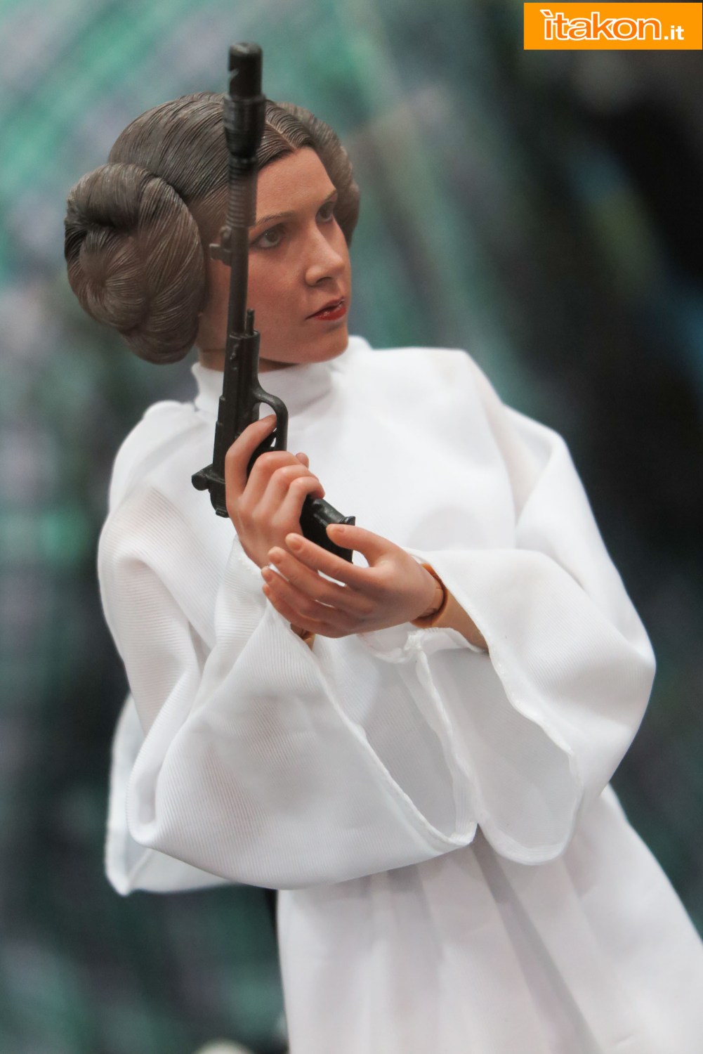 hot-toys-sdcc-2015-20.jpg