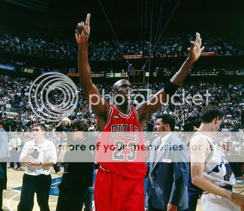 michael-jordan-hand-sign.jpg