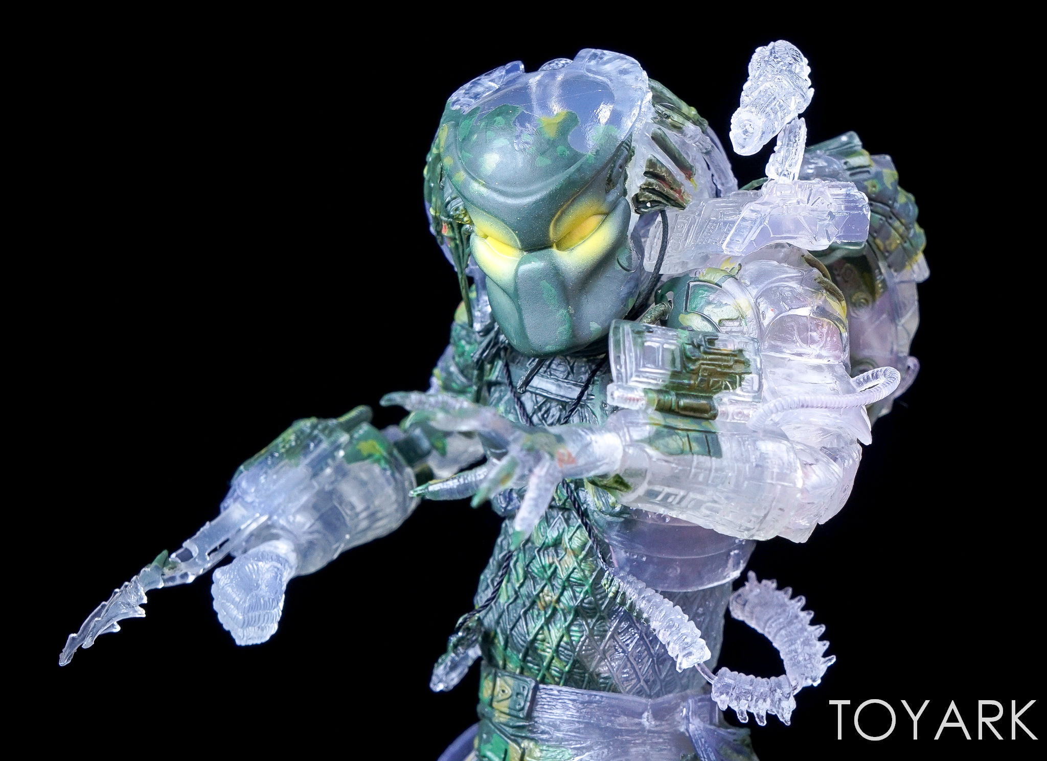 NECA-Jungle-Demon-Predator-019.jpg