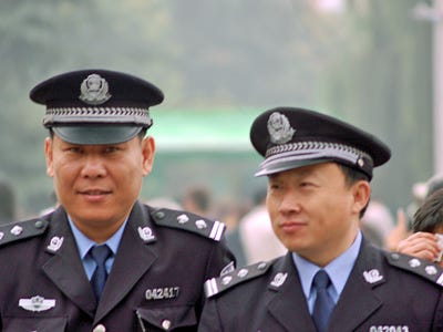 chinese-officials-just-busted-a-fake-police-academy-in-a-sting-operation.jpg