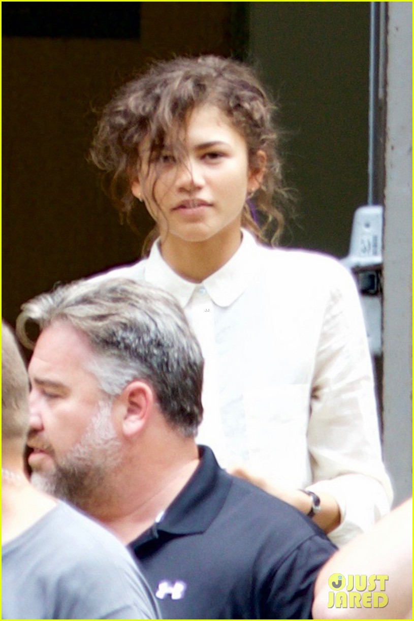 tom-holland-zendaya-spider-man-atlanta-first-set-pics-02.jpg