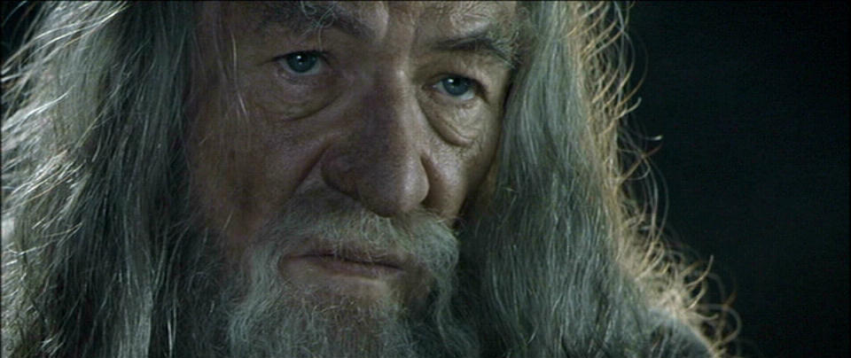 Gandalf-gandalf-12059931-960-404.jpg