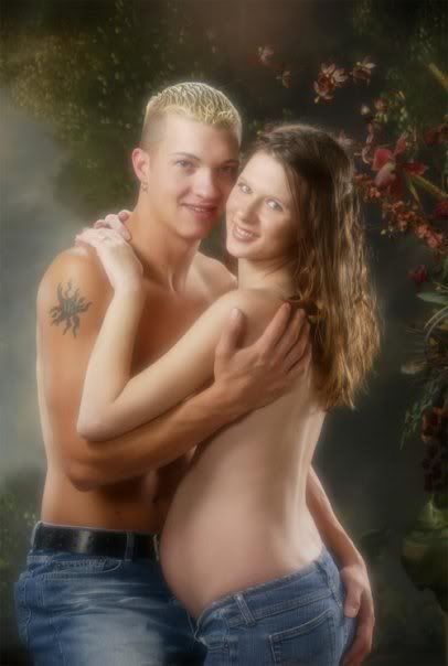 pregnant-trashy-couple.jpg