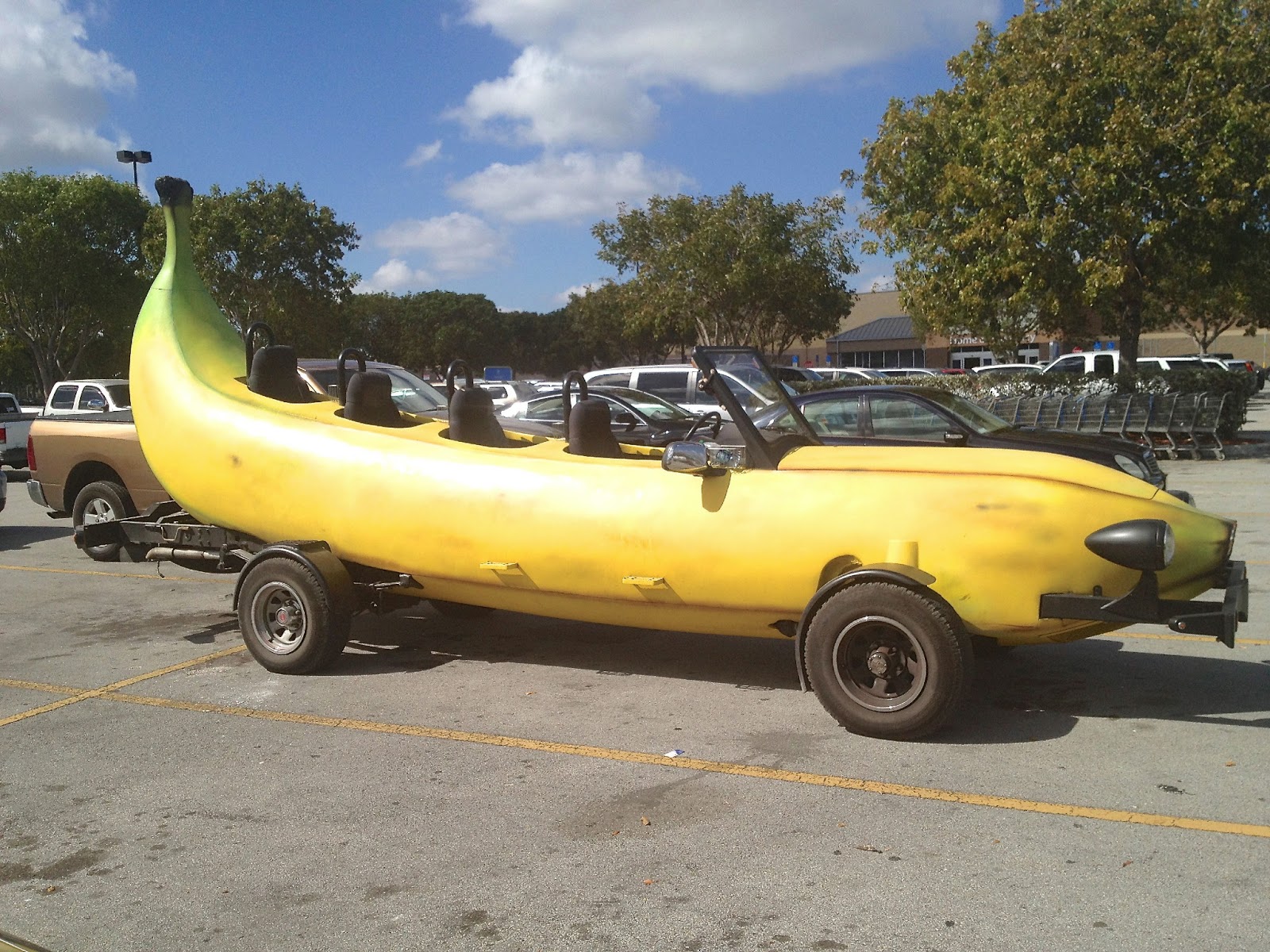 banana+car.jpg
