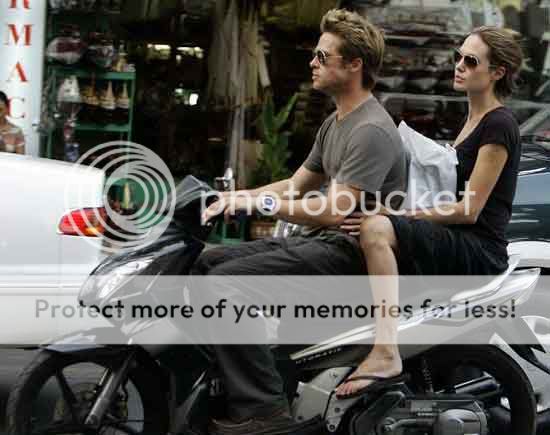 Brad-Pitt-Motorcycle-02.jpg