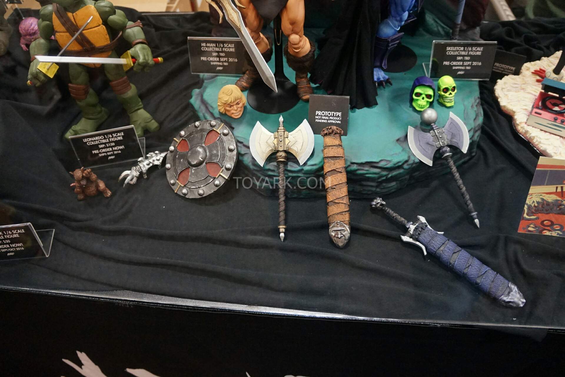 SDCC-2016-Mondo-Display-021.jpg