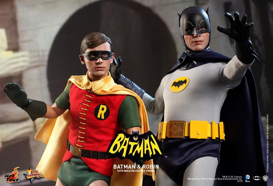 hot-toys-batman-robin-collectible-1.jpg
