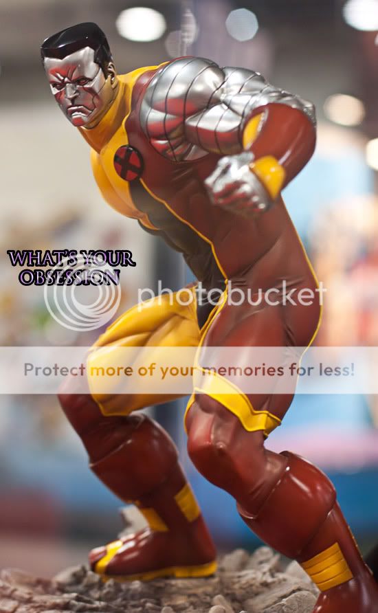 sdcc-thursday-sideshow-collectibles-colossus-comiquette-1-low.jpg