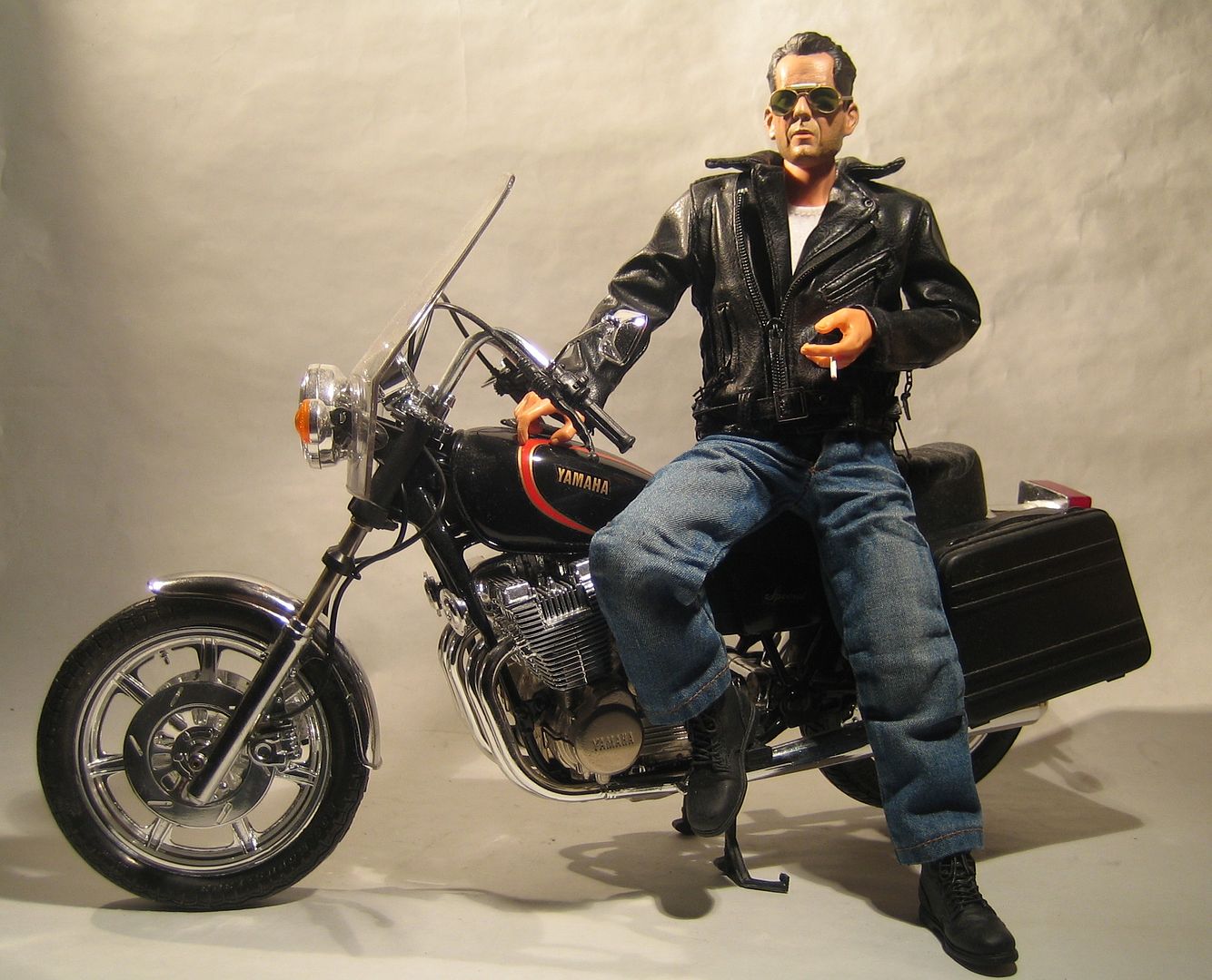 BikerBruce-01.jpg