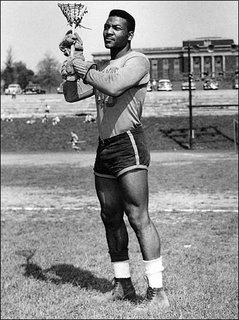 lacrosse-jim-brown-bw-spor.jpg