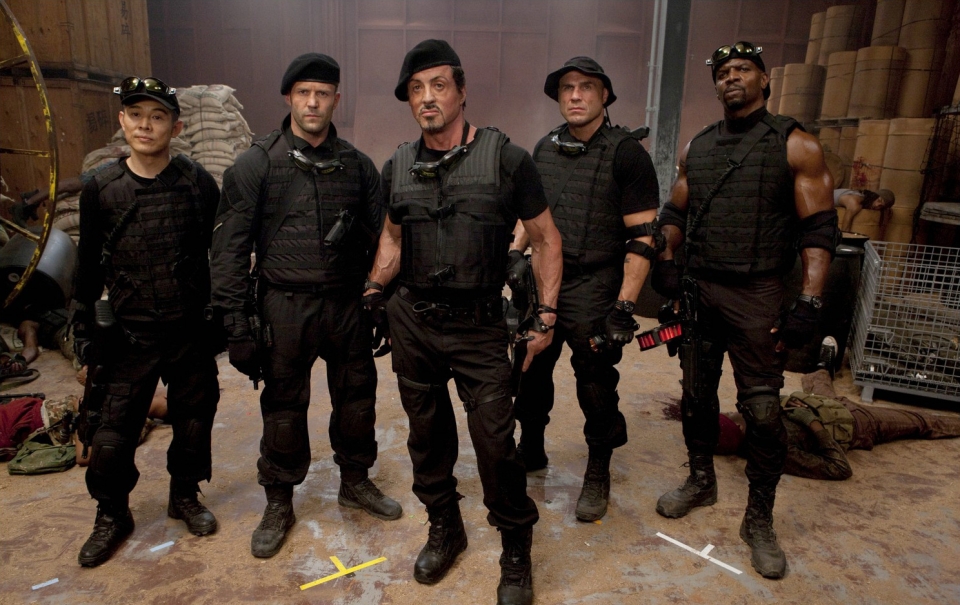 the-expendables-2010-jet-li-jason-statham-slyvester-stallone-randy-couture-terry-crews.jpg