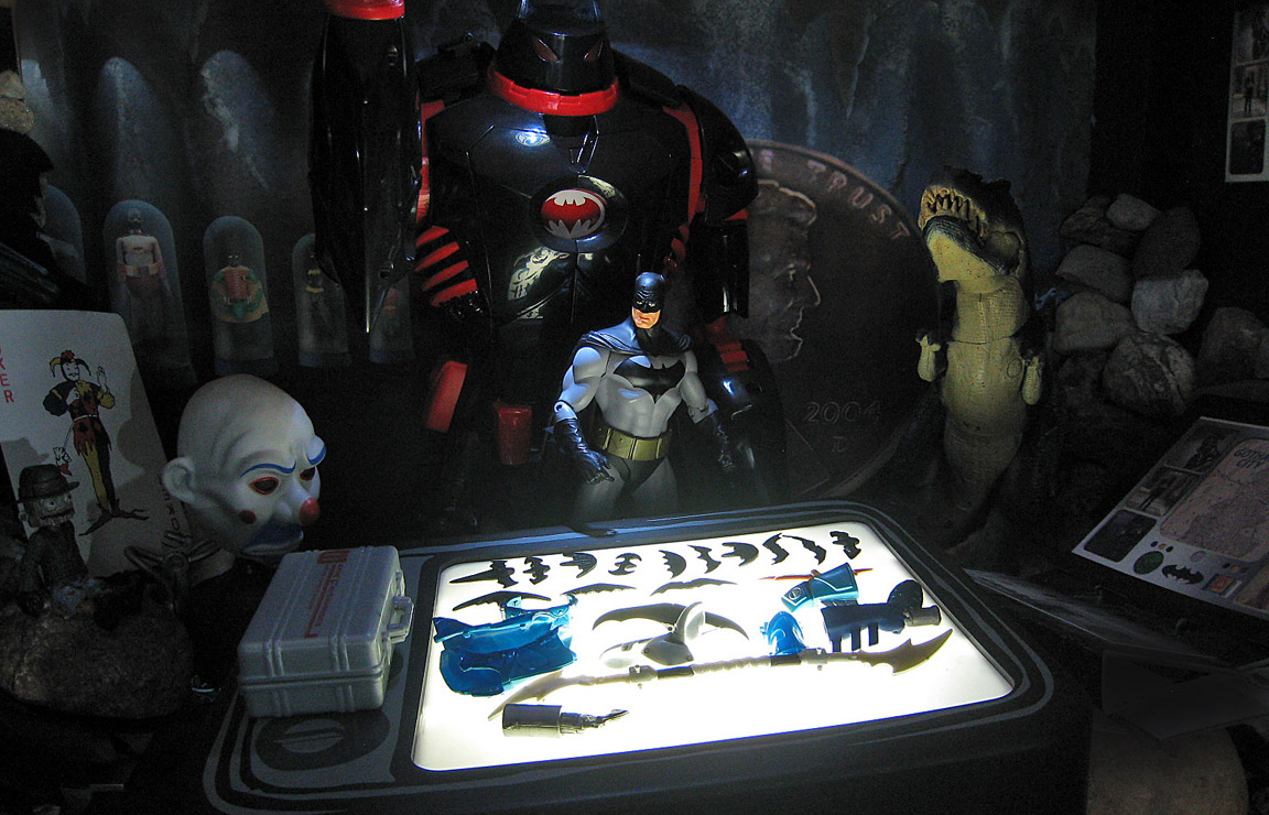 batcave13a.jpg