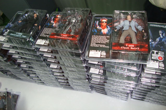 Terminator-NECA-Toys-Ready-To-Ship_1305803910.jpg