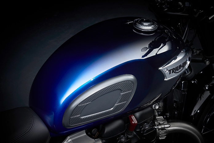 2024 Triumph Stealth Edition Bonneville T100