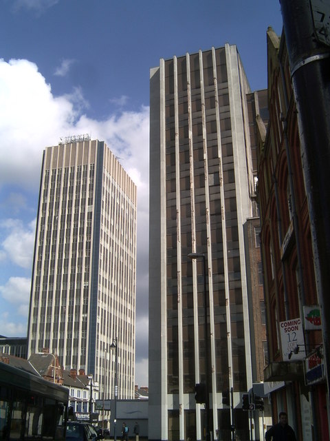 The_'Twin_Towers'_of_Humberstone_Gate_-_geograph.org.uk_-_175465.jpg
