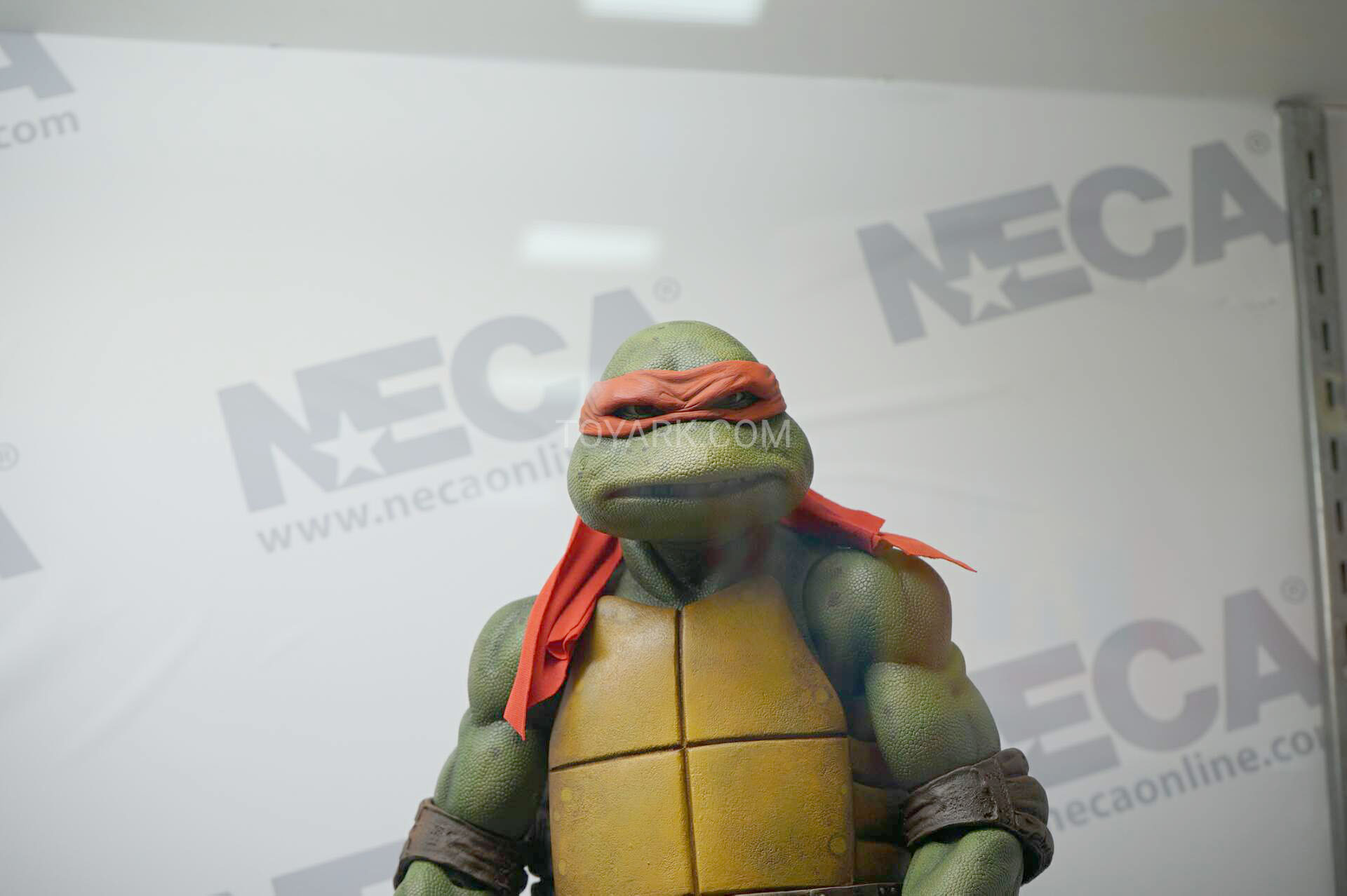 SDCC-2016-NECA-Quarter-Scale-006.jpg