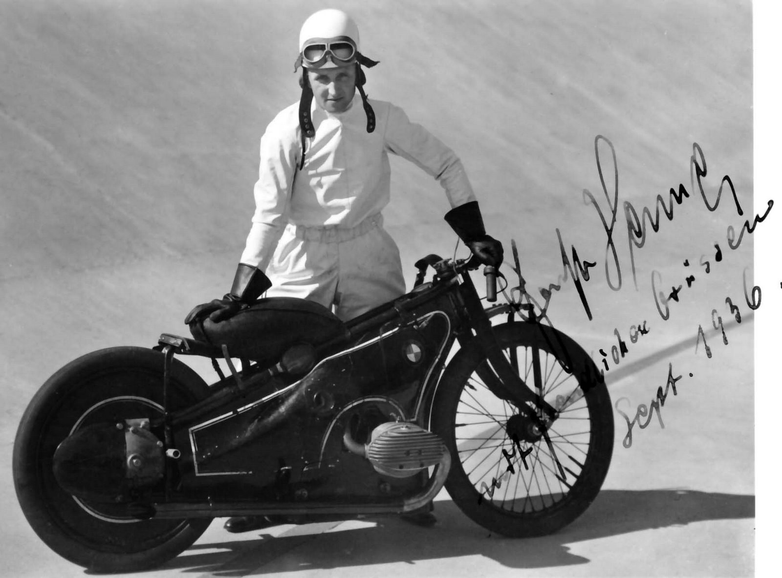 Ernst+Henne%252C+Sept.1936%252C+record+breaker+BMW.jpg