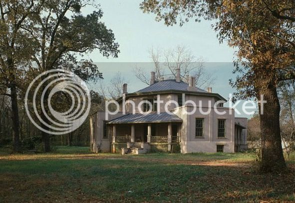 octagon-house-laurens1_zpsf60f32e8.jpg