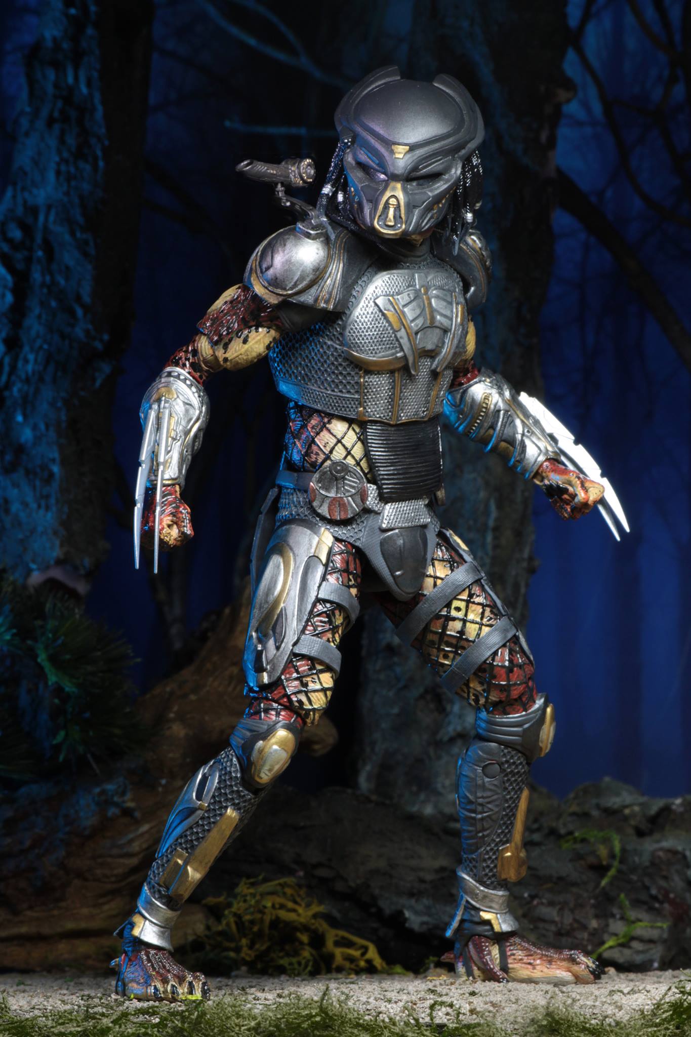 NECA-Fugitive-Predator-005.jpg