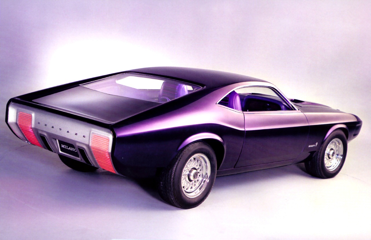 1970_Ford_Mustang_Milano_03.jpg
