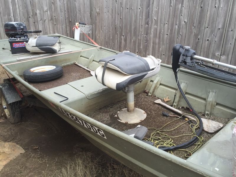 Jon Boat Pedestal Seat Install on Hatch Lid {Jon Boat To Bass Boat